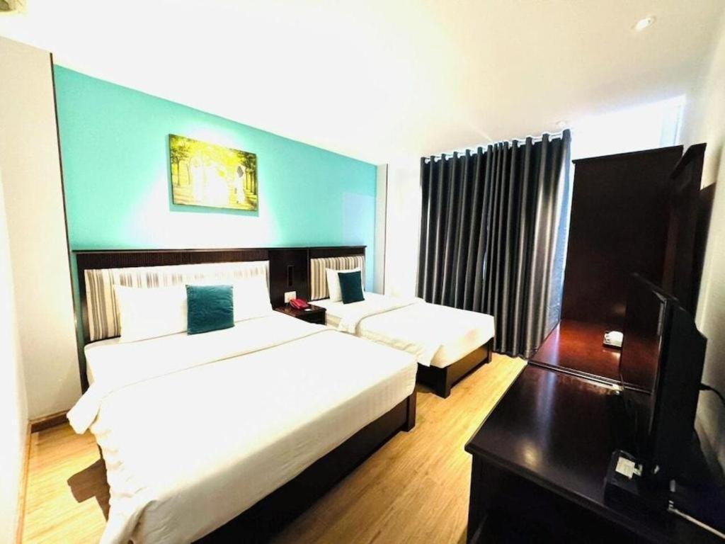 Hotel Cherry 3*